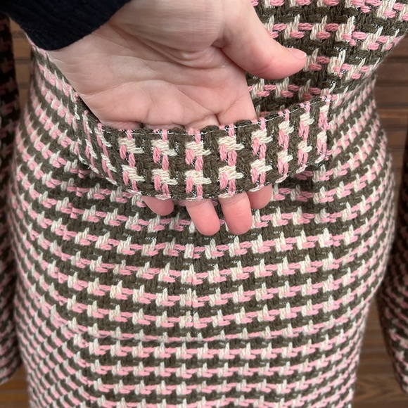 Boutique Houndstooth Blazer and Skirt Set - Picture 7 of 9
